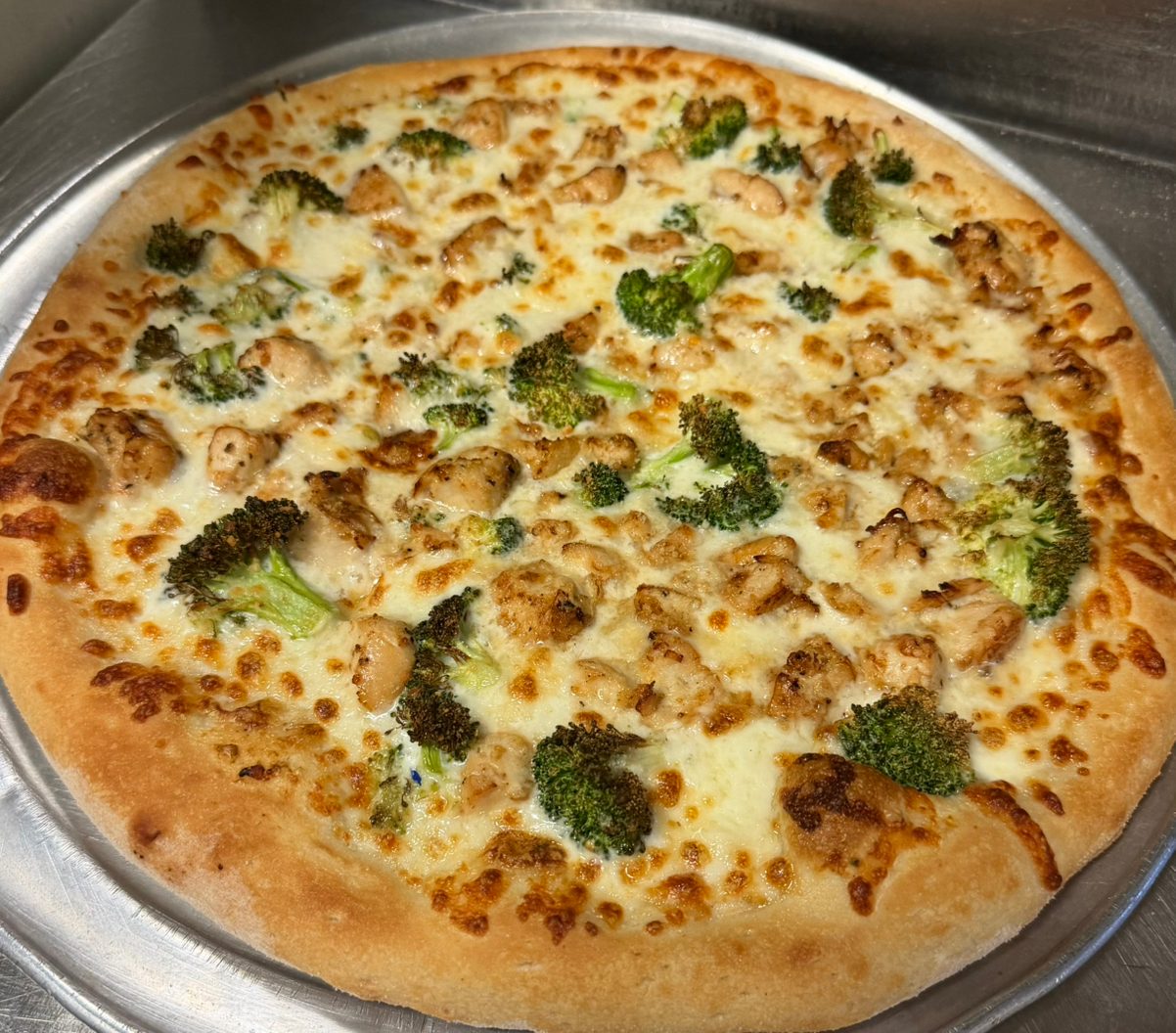 The Chicken Broccoli Alfredo Pizza.